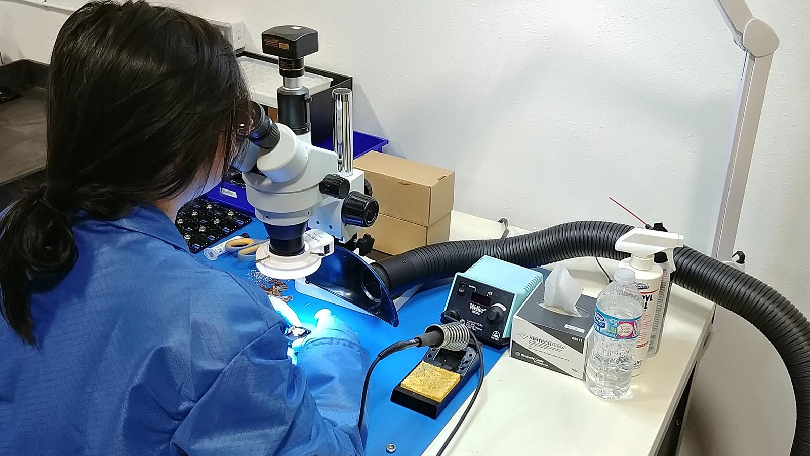 Figure 3: High-resolution cameras from Emergent Vision Technologies suit microscopy imaging applications.