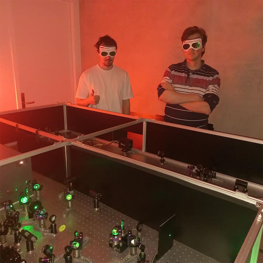 Dennis van de Lockand and Daan Wolters with the Matzlab setup.